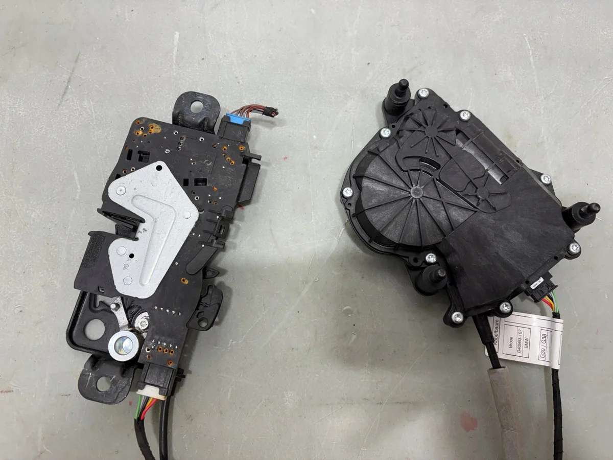 BMW 5 G30 X3 G01 Serrure Hayon image 4