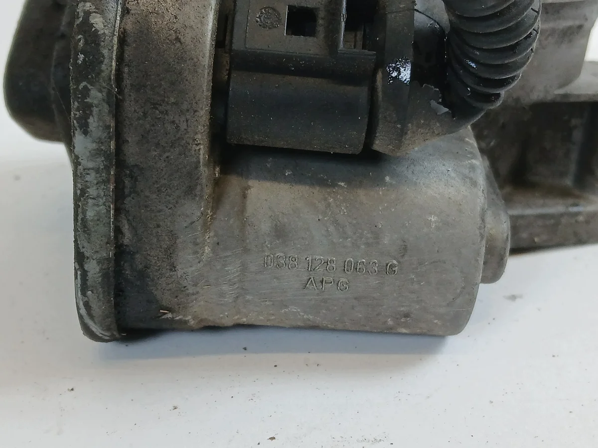 Boîtier papillon Audi A3 1.9 TDI image 6