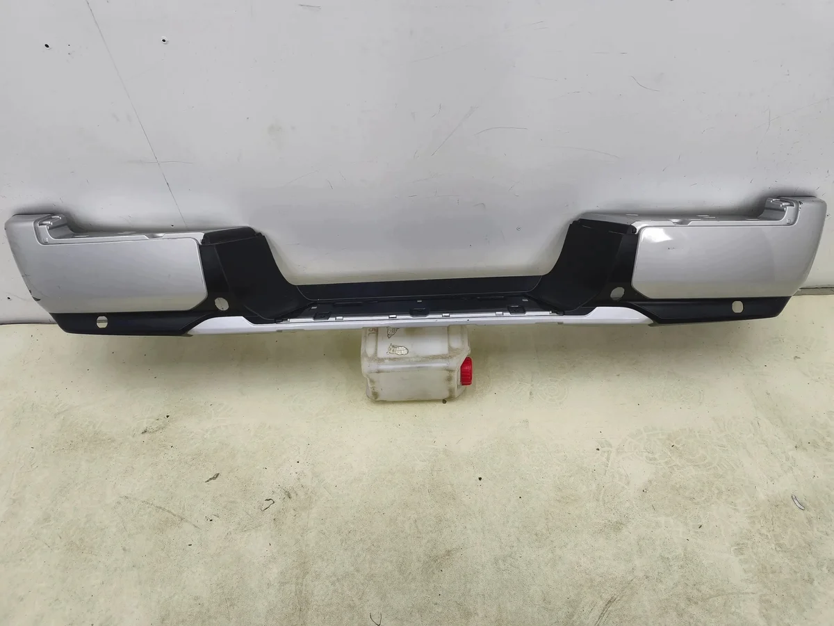 Pare-chocs arrière Mitsubishi L200 V 6410D647ZZ image 2