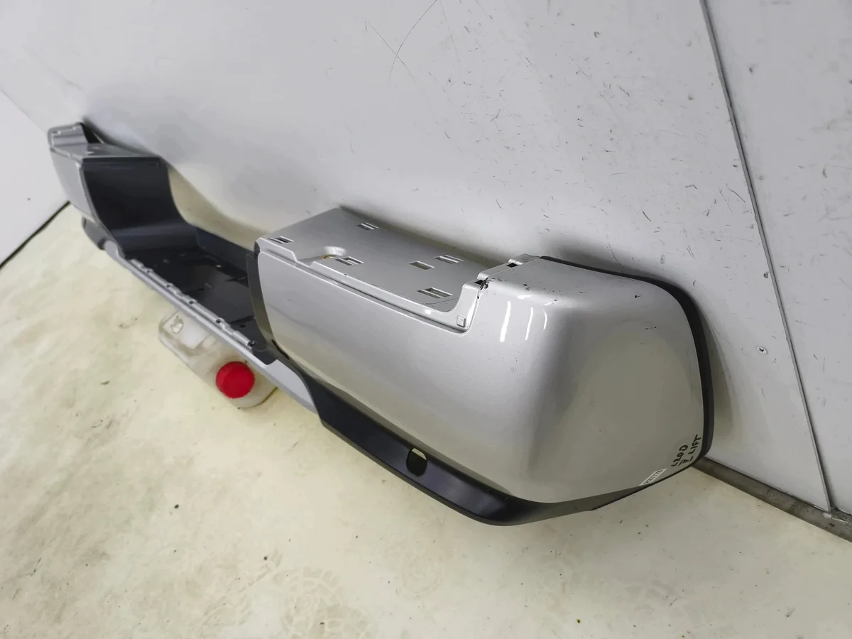 Pare-chocs arrière Mitsubishi L200 V 6410D647ZZ image 4