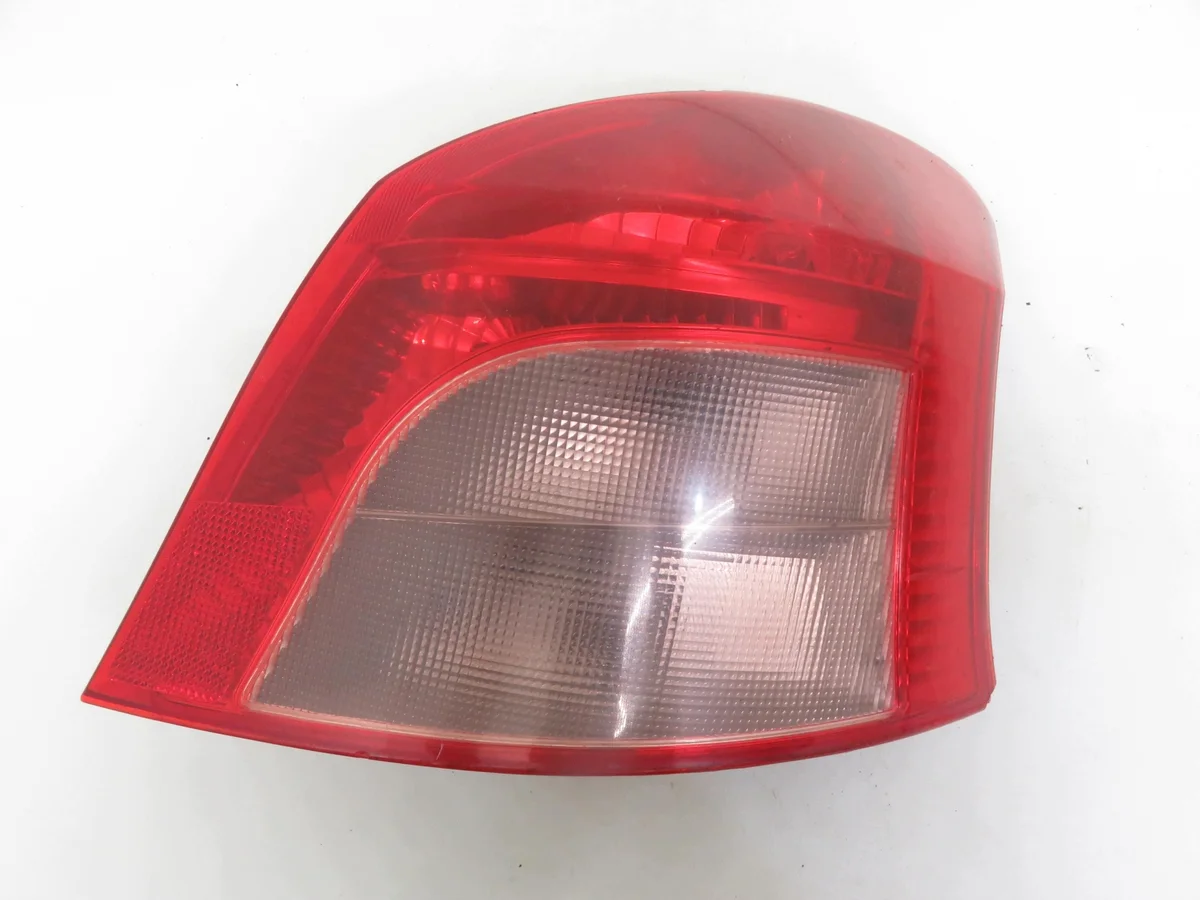 Achterlicht Rechts Toyota Yaris II (P9)