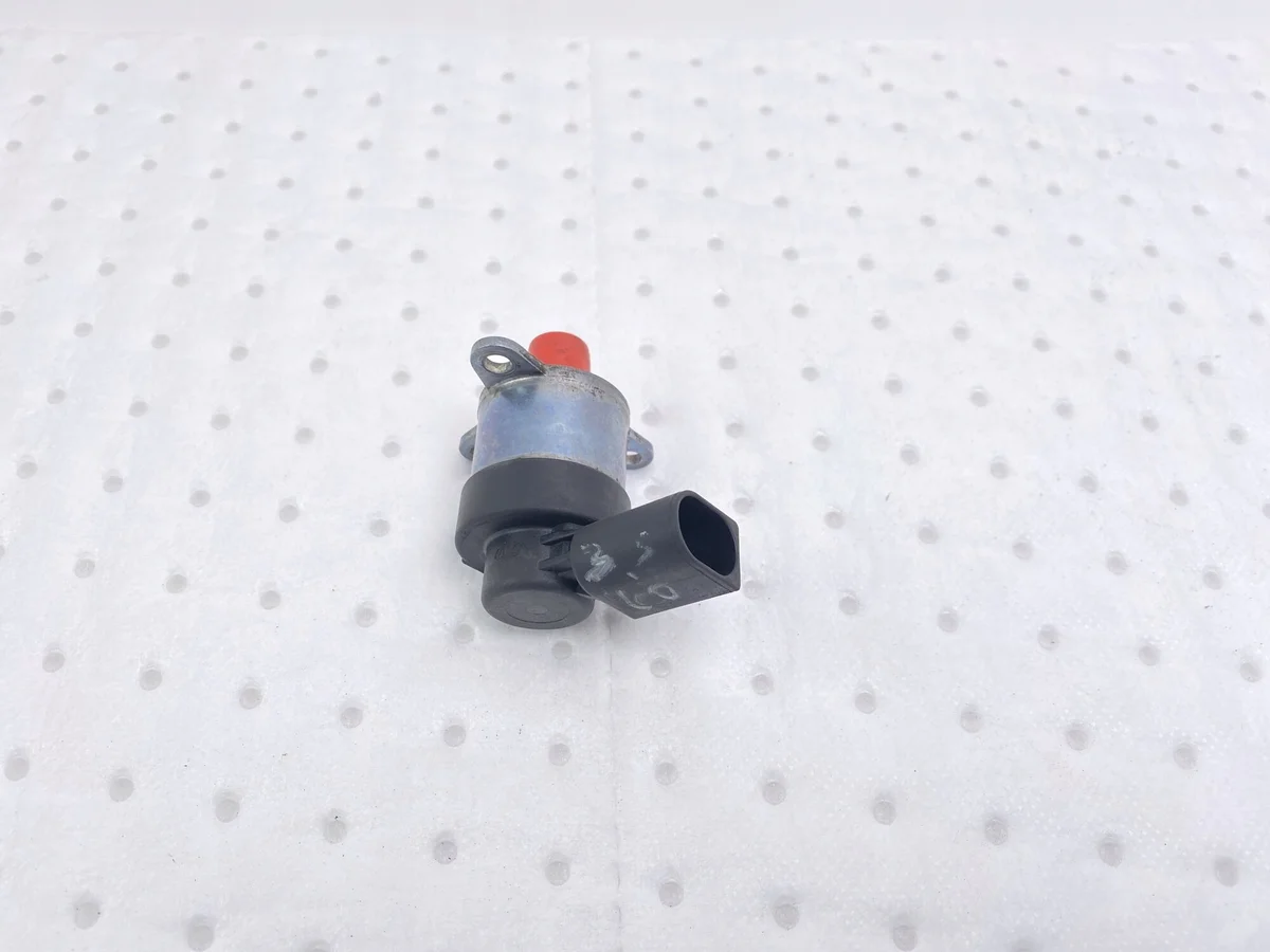 BMW 13517787186 Einspritzpumpensensor thumbnail 1
