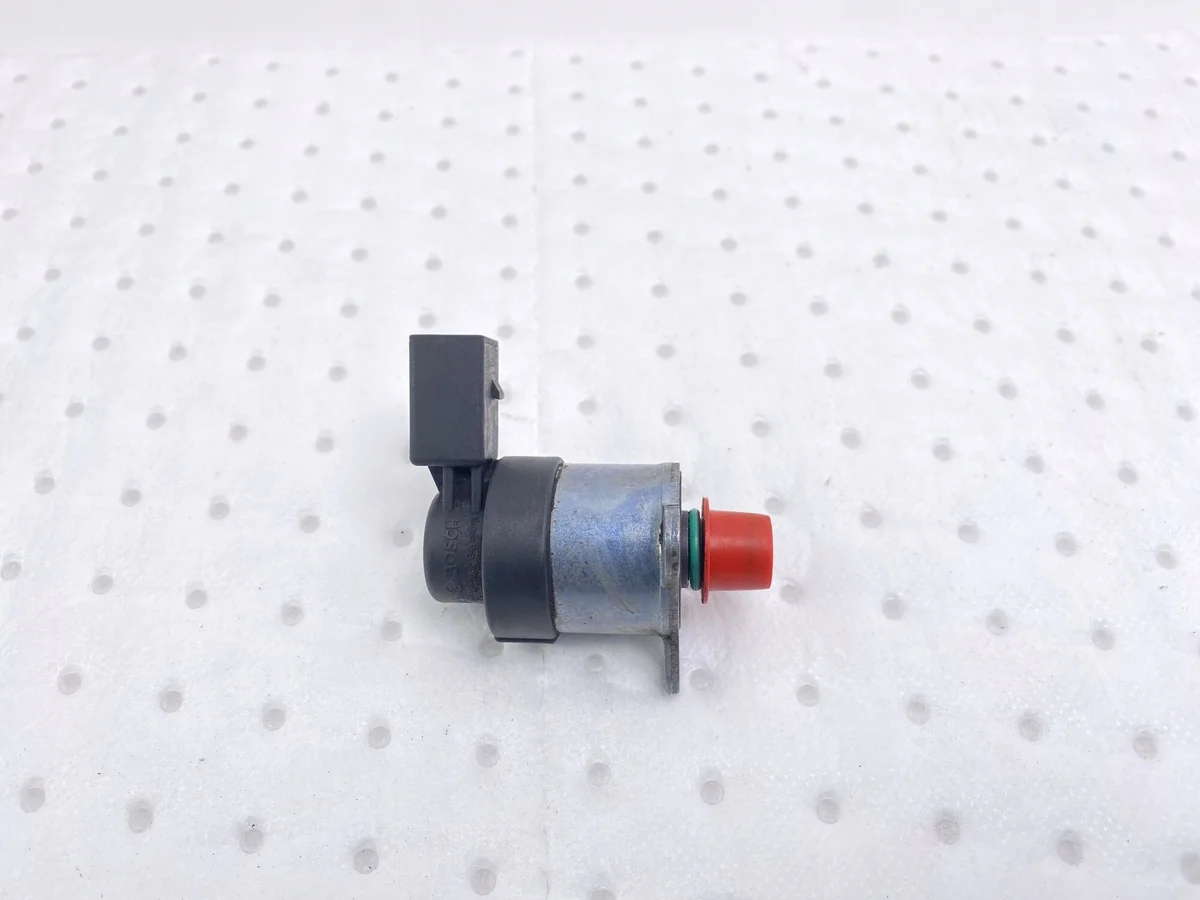 BMW 13517787186 Einspritzpumpensensor thumbnail 5