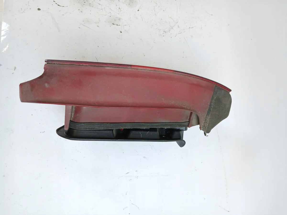 Achterlicht Citroen C5 I 5d Rechts Gebruikt image 3