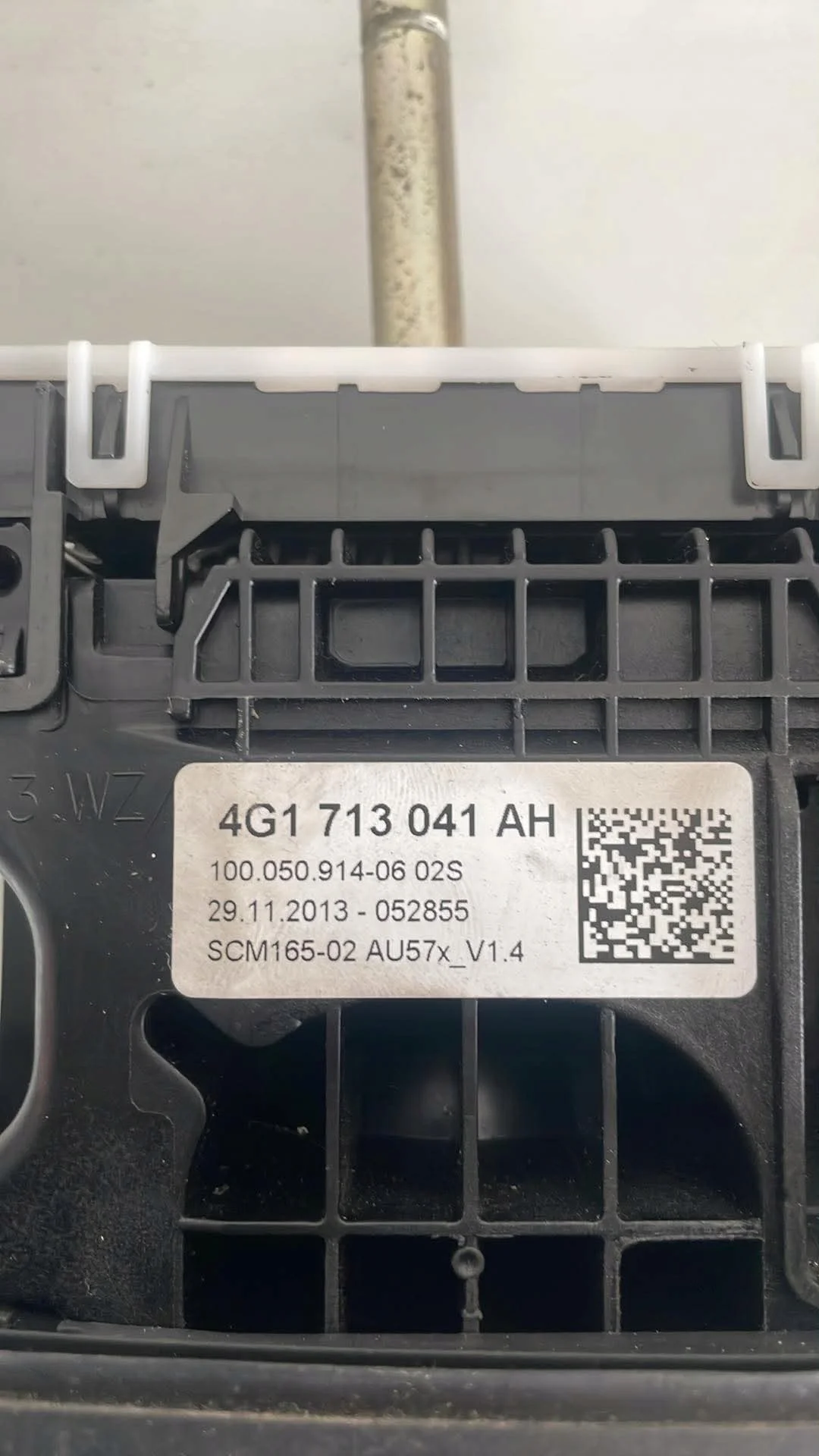 Audi A6 C7 Schalthebel 4G1713041AH image 4