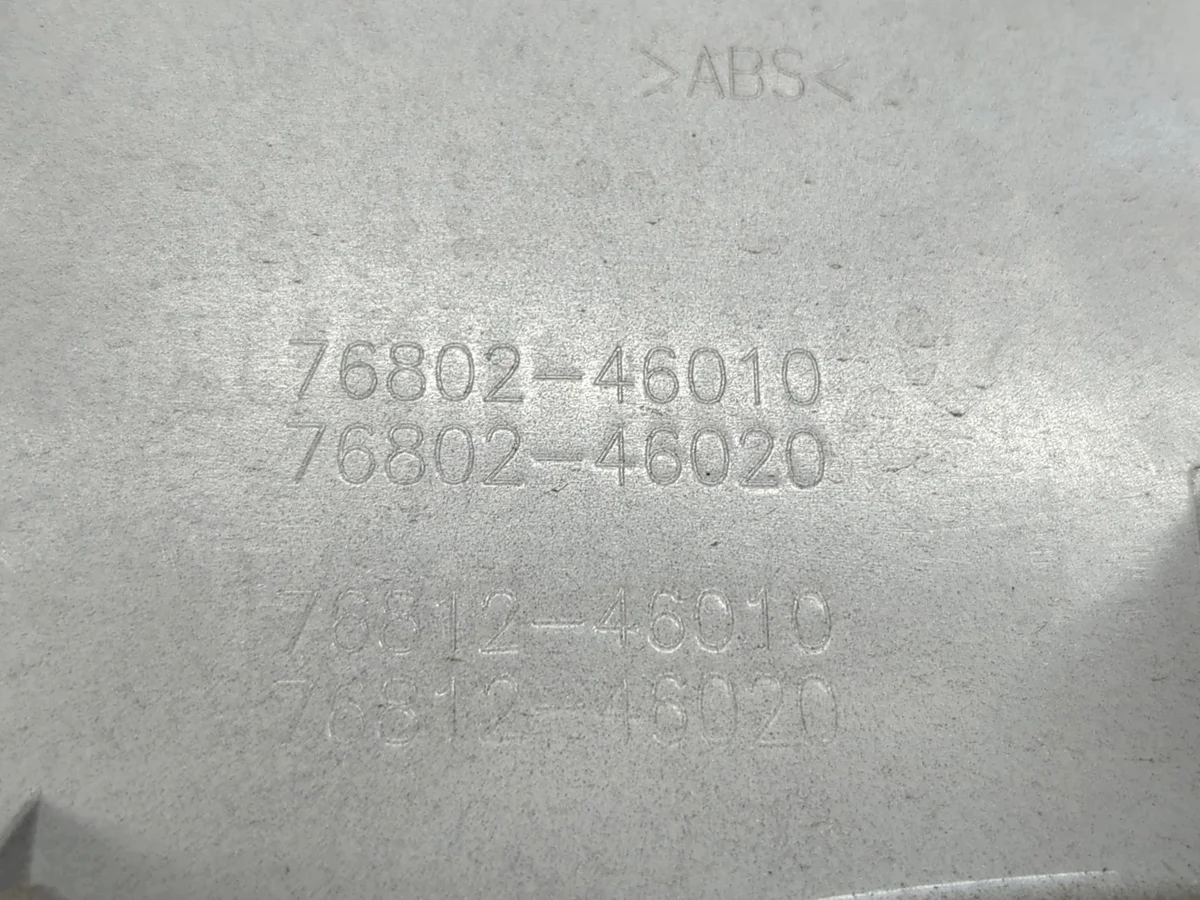 Lexus RZ Zierleiste 76812-46010 image 3