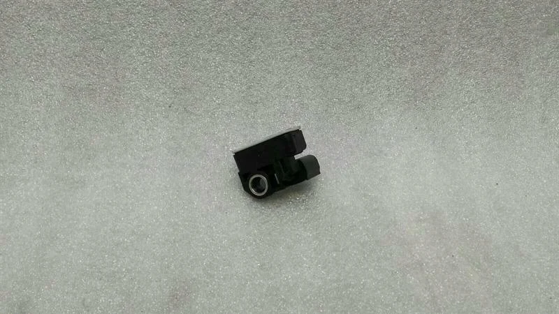Crash Sensor Porsche 911 991 99160611100 thumbnail 1