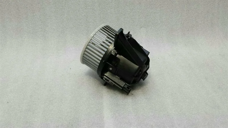 Lämmityslaitteen puhallin Porsche 911 991 99157392201 image 3
