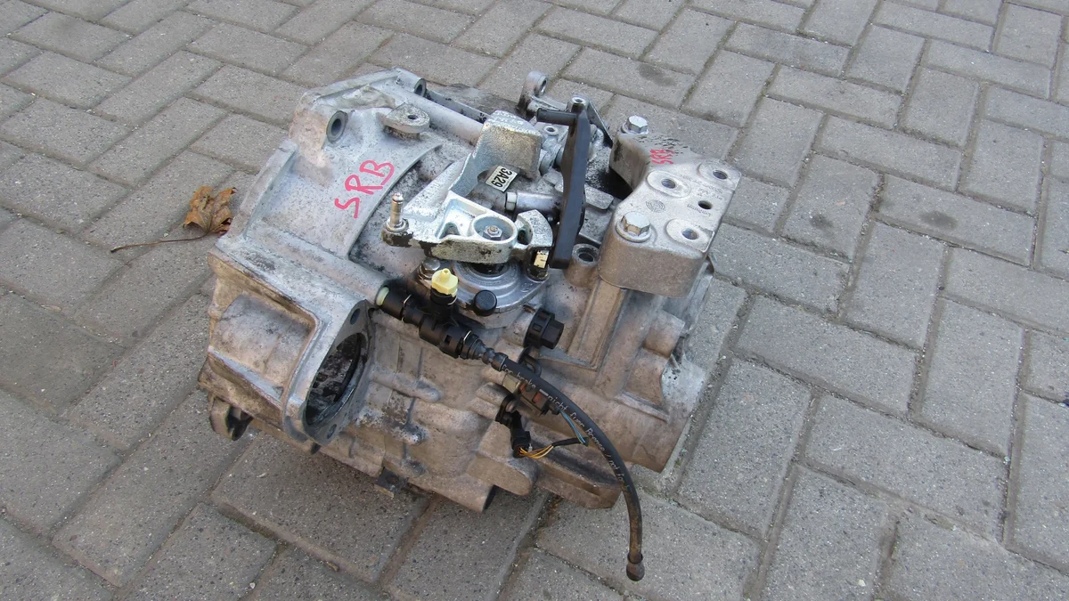 Schaltgetriebe 2.0 TDI SRB image 2