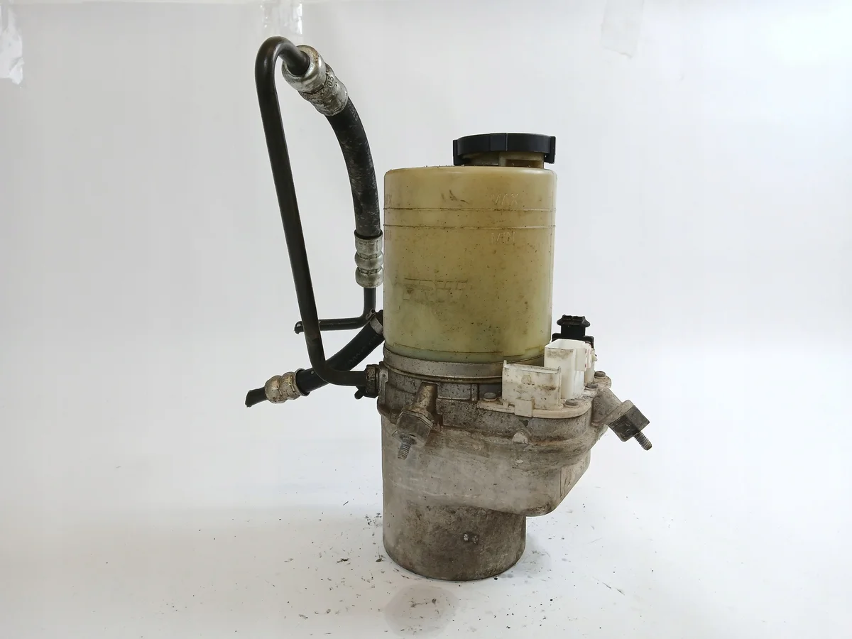 Ford Focus Mk2 C-Max Servolenkungspumpe image 3