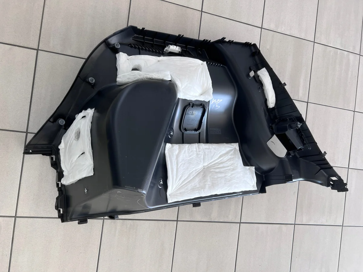 Seitenverkleidung Kofferraum rechts Nissan Leaf ZE1 84950-5SH0B thumbnail 7