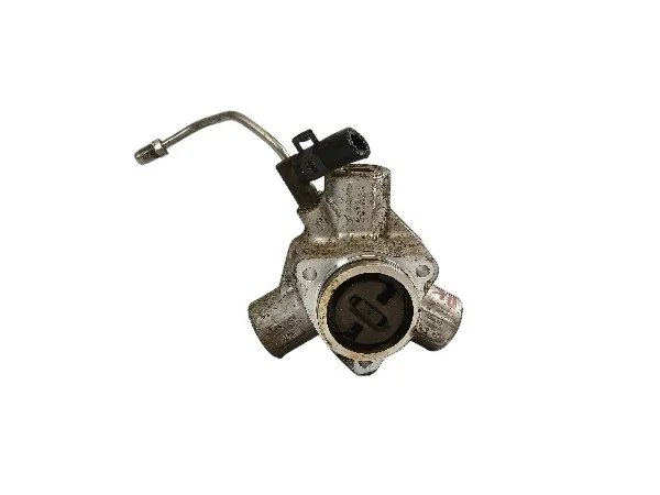 Bränslepump 1.6 FSI VW Golf IV Bora 036127025J