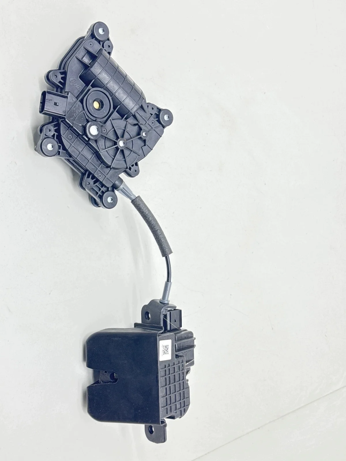 Serrure coffre Kia Sorento III 2325378KGB