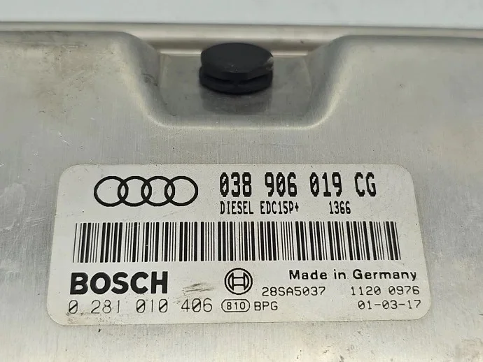 Audi A4 ECU Engine Control Unit 038906019CG image 4