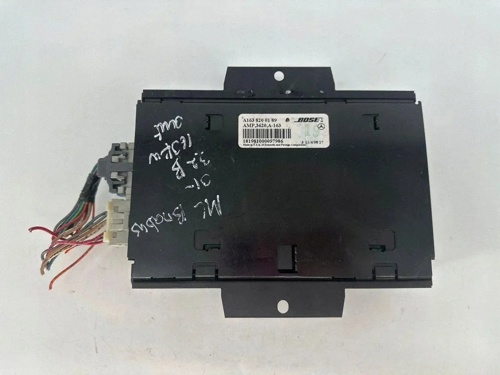 Amplificateur Bose Mercedes ML W163 A1638200189