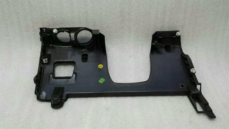 Porsche 911 991 Knieabdeckung Leder 99155220211 RHD image 4
