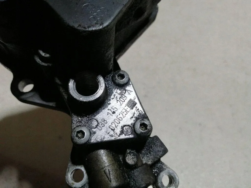 Bomba Vácuo LUK 1.9 TDI Passat B5 Usada image 3