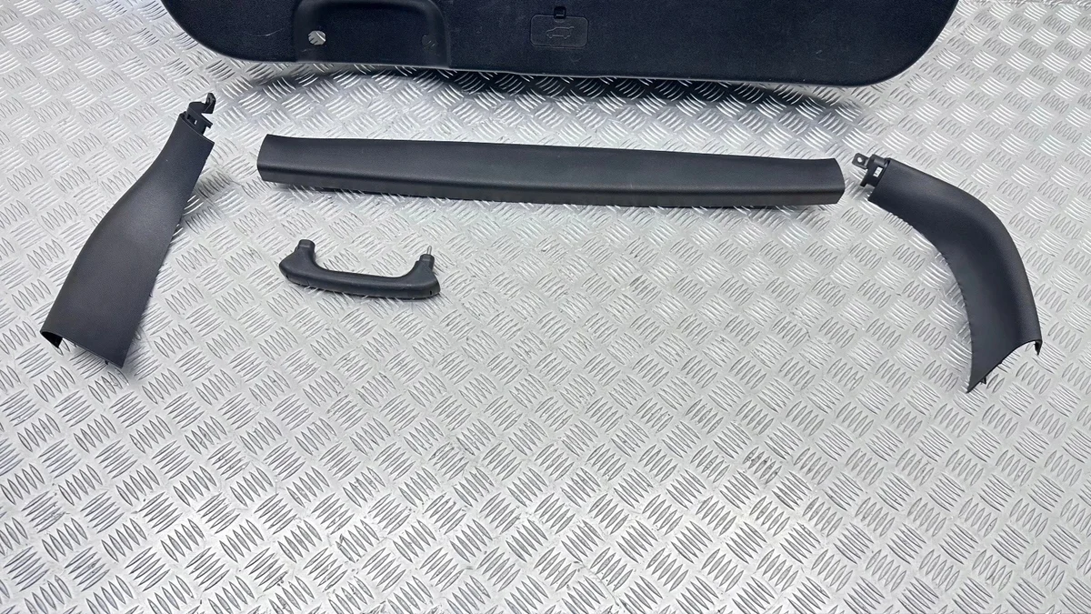 Kia Sorento III Klappe Rückseite Verkleidung image 7