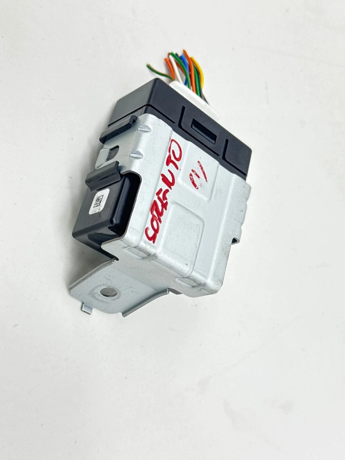 Kia Sorento III Module 96880-C5000 image 3