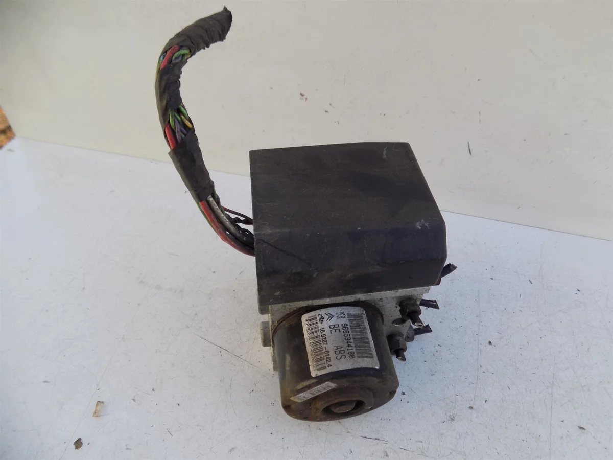 ABS Pumpe Citroen Peugeot C3 C2 207 9665344180 image 3