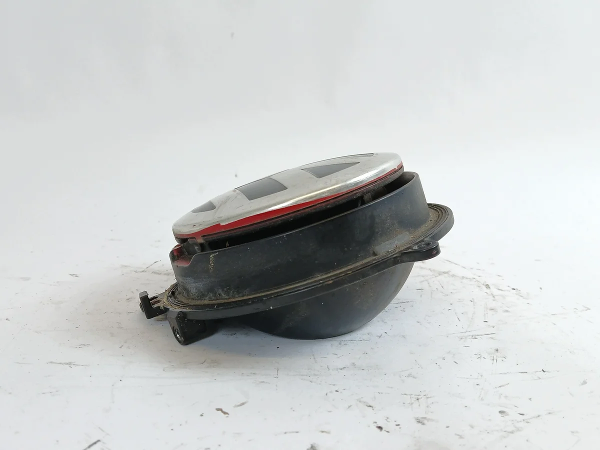 Poignée hayon Passat B6 1K0827469D image 4