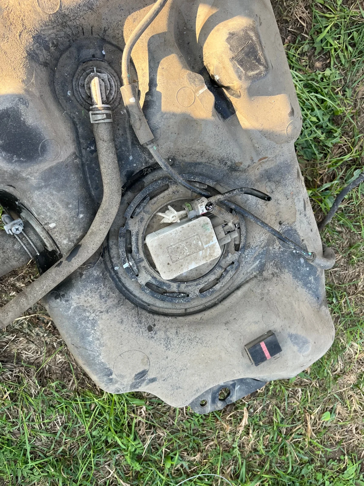 Kraftstoffbehälter mit Schwimmer Nissan Qashqai J12 W8E1F6W1QD image 4