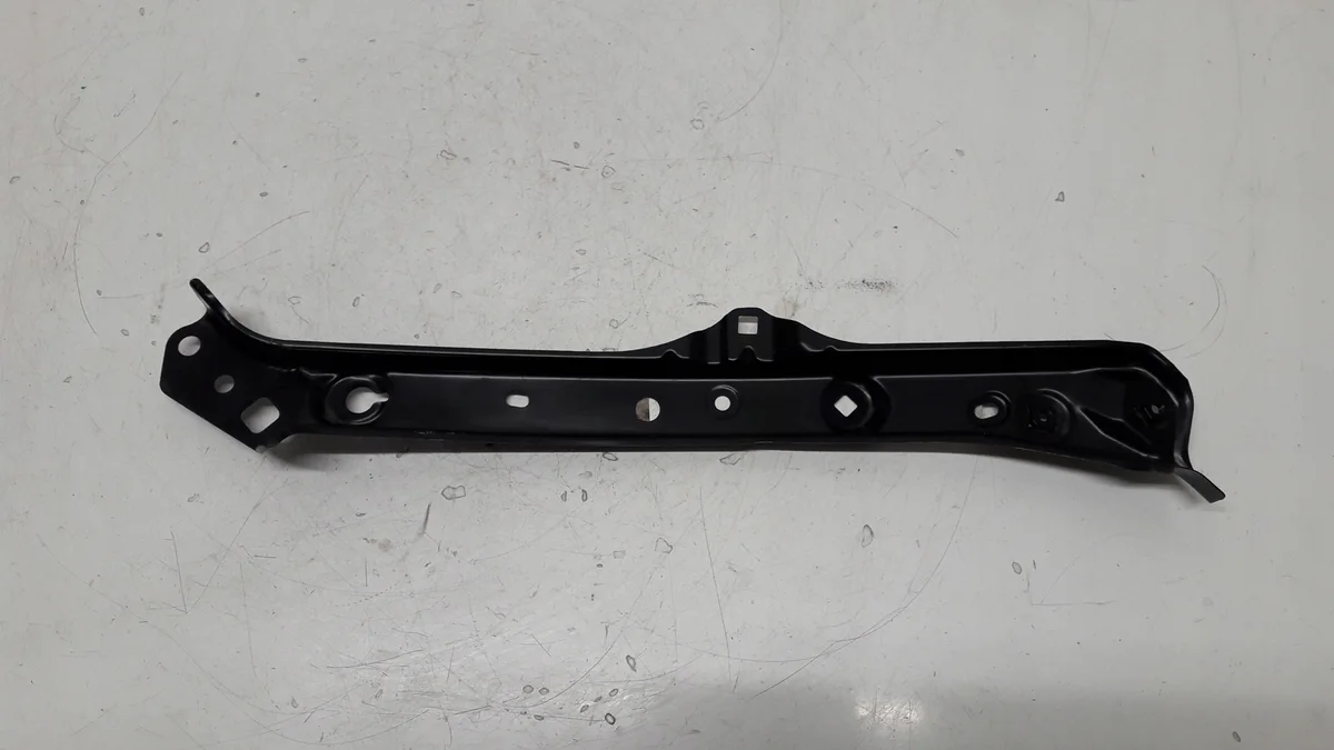 Toyota RAV4 01- Halter Scheinwerfer Links Vorne image 3