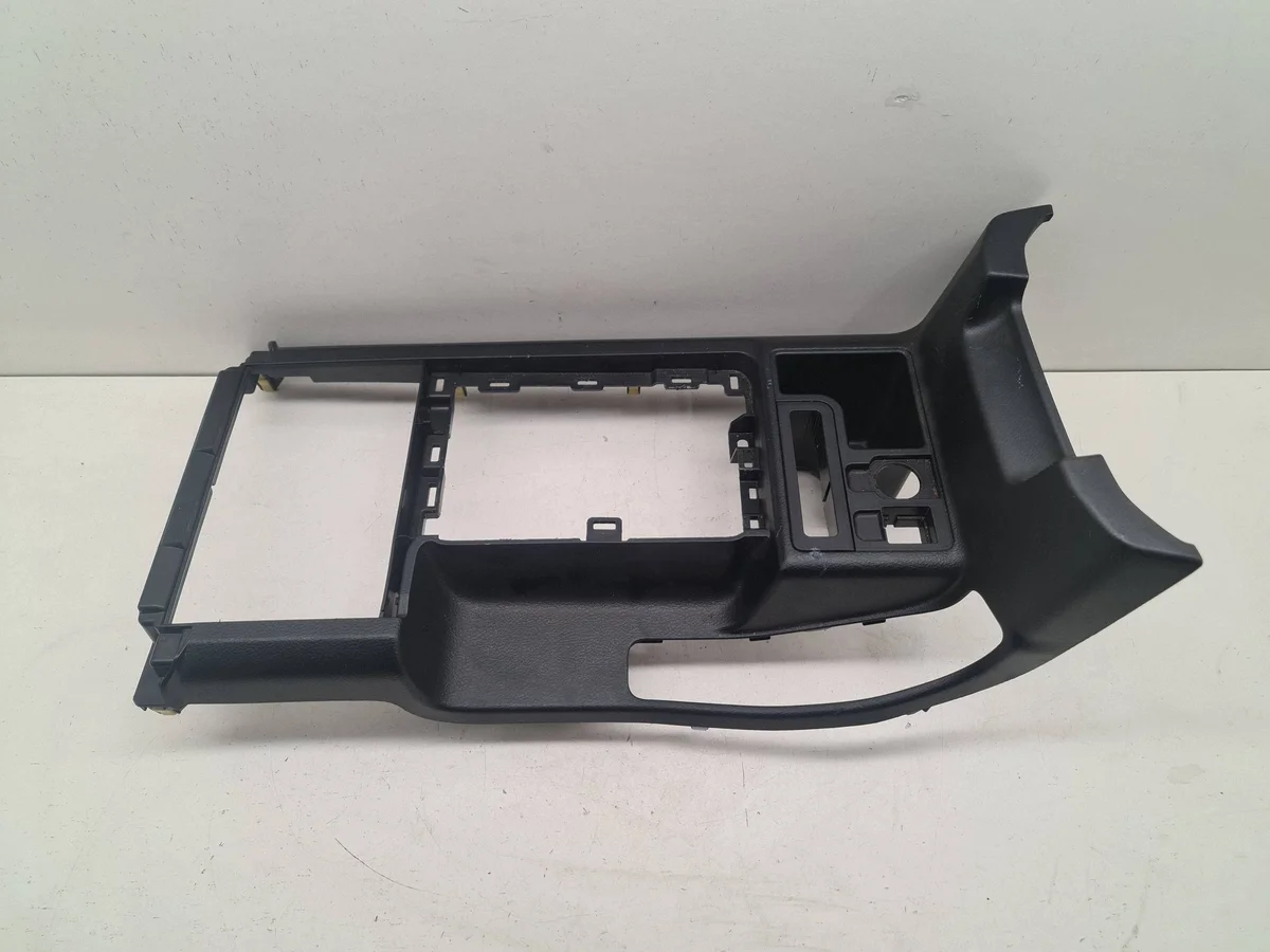 Element consola Toyota Land Cruiser J150 5880460F10