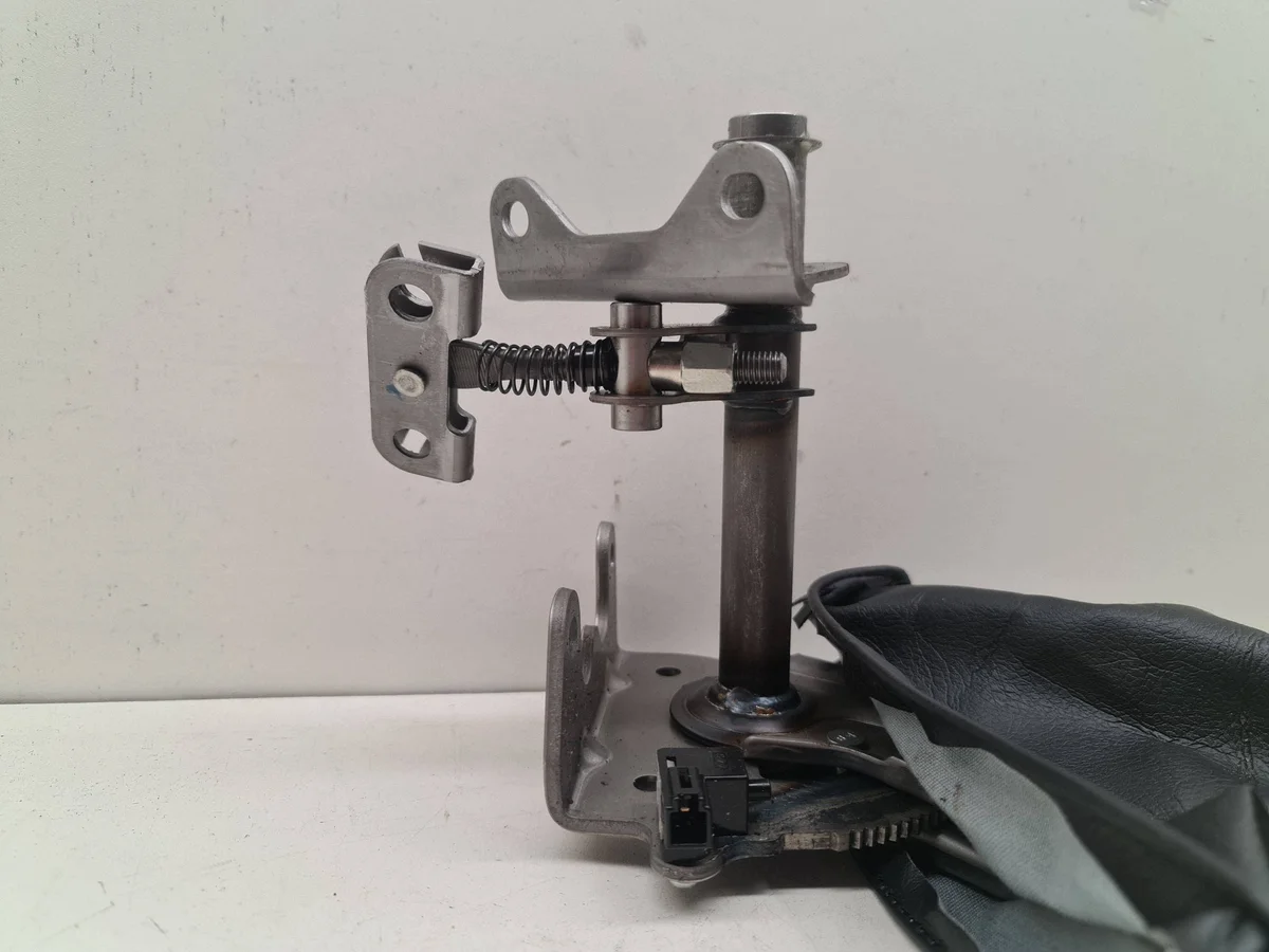 Handbremshebel Toyota Land Cruiser RUZ9271 image 3