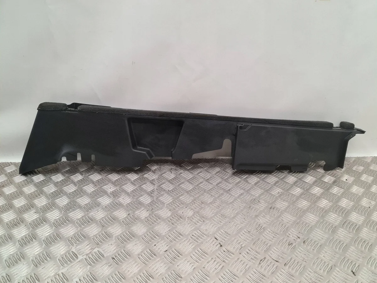 Audi Q7 4M 2015 Unteres Fachboden-Panel image 2
