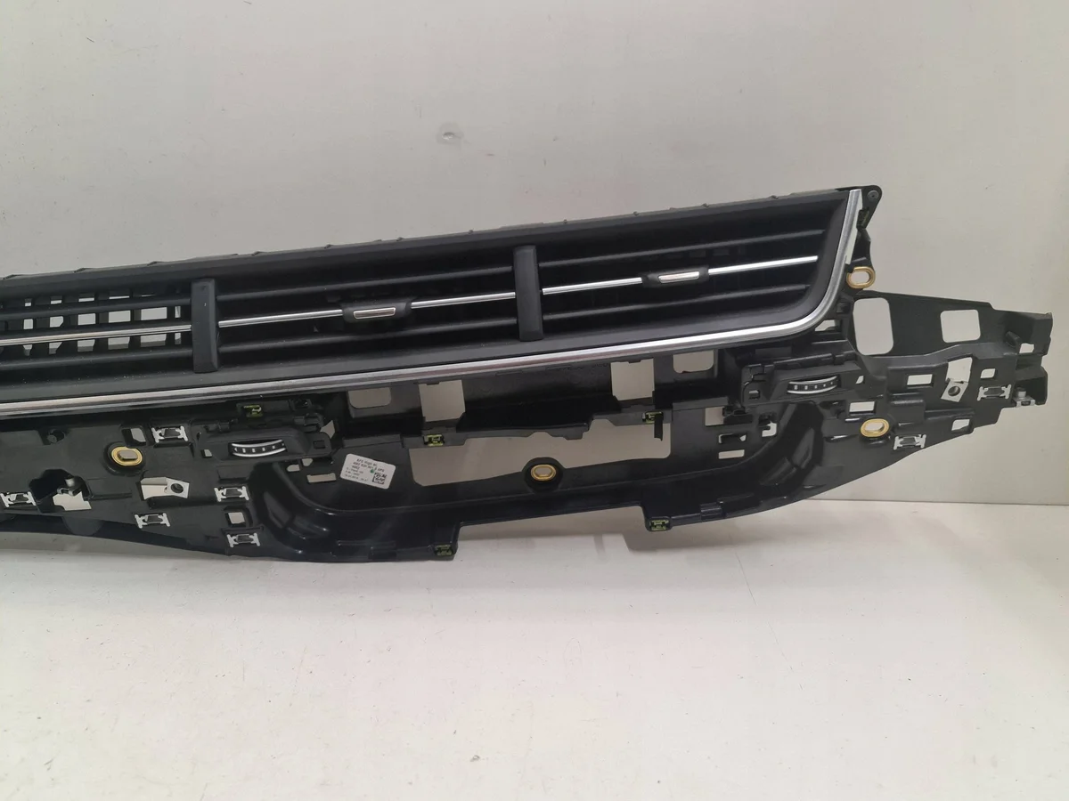 Audi Q7 4M Rejillas Aire Centrales 4M2820901S image 3