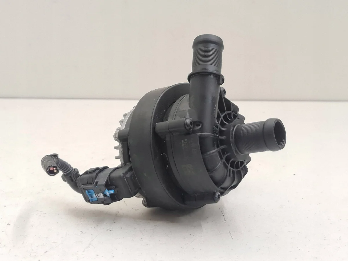 Wasserumwälzpumpe Renault Arkana I image 3