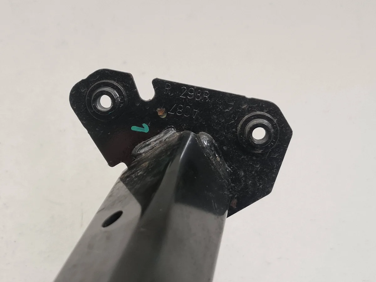 Amortyzator zderzaka Renault Captur II image 5