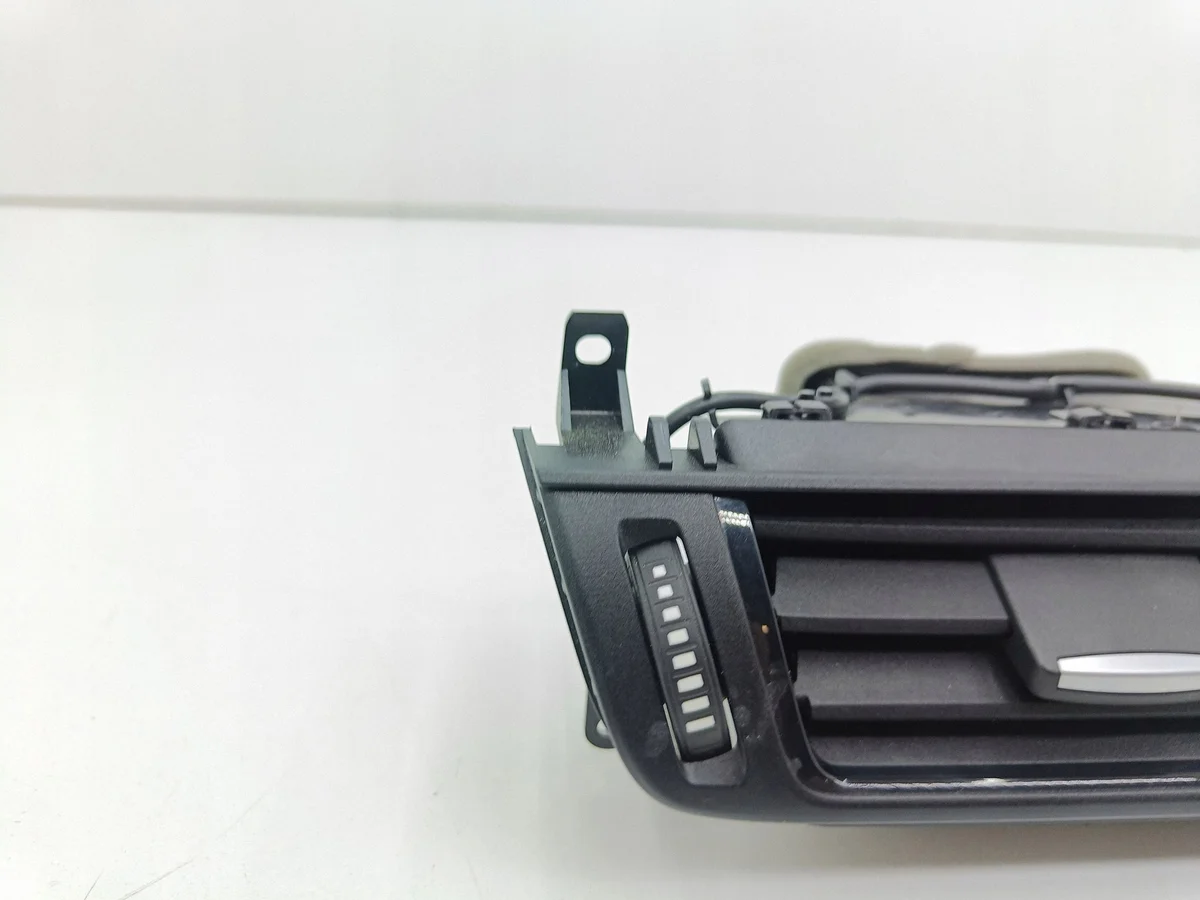 BMW X5 F15 Lüftungsdüsen Mittel 925264810 image 3