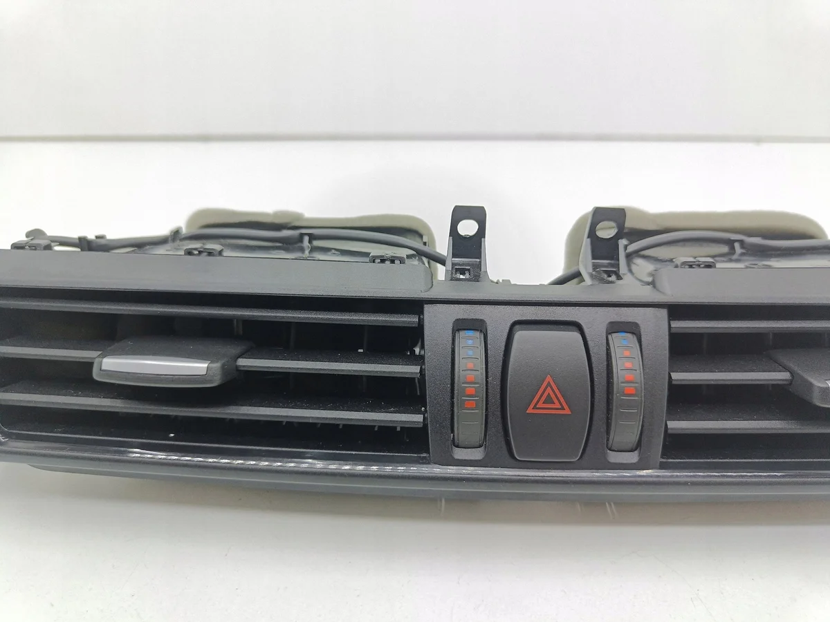 BMW X5 F15 Lüftungsdüsen Mittel 925264810 image 4