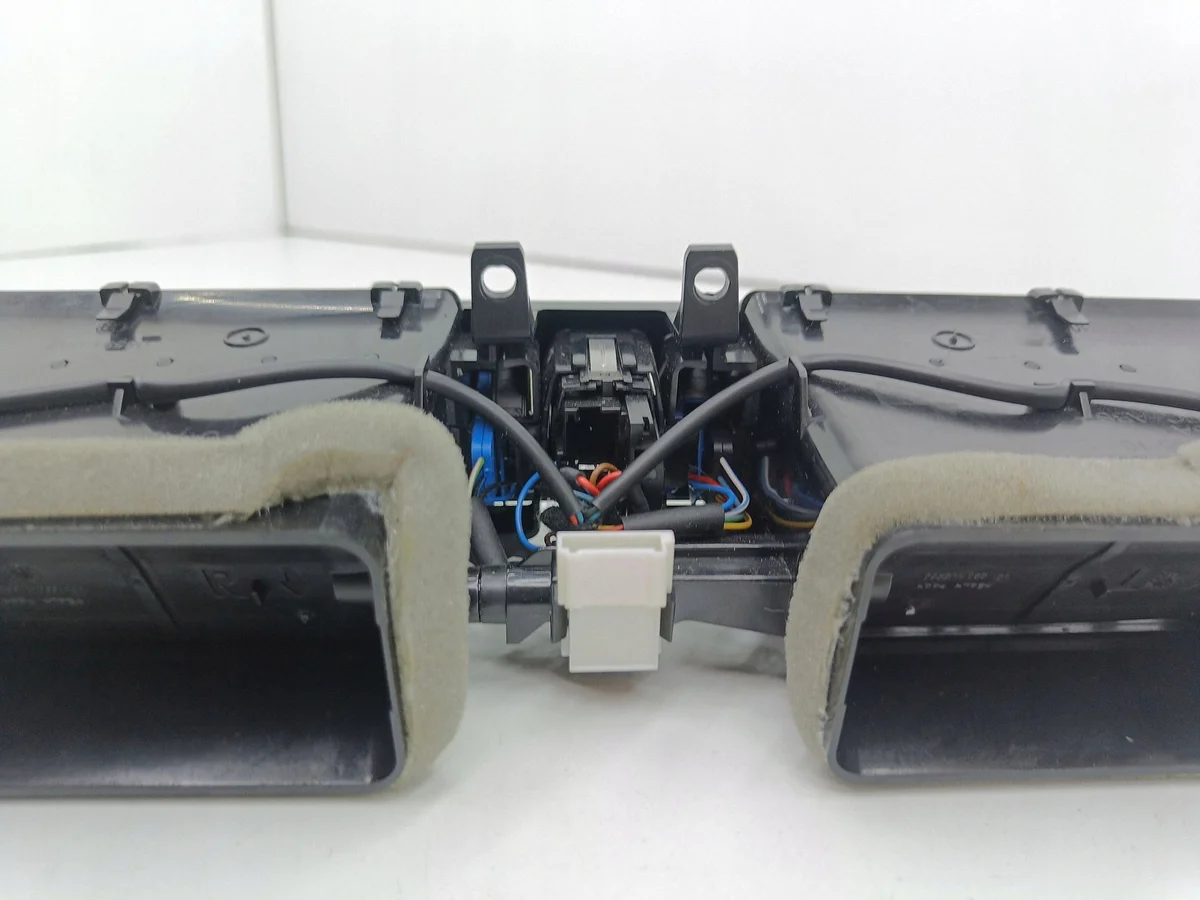 BMW X5 F15 Lüftungsdüsen Mittel 925264810 image 7