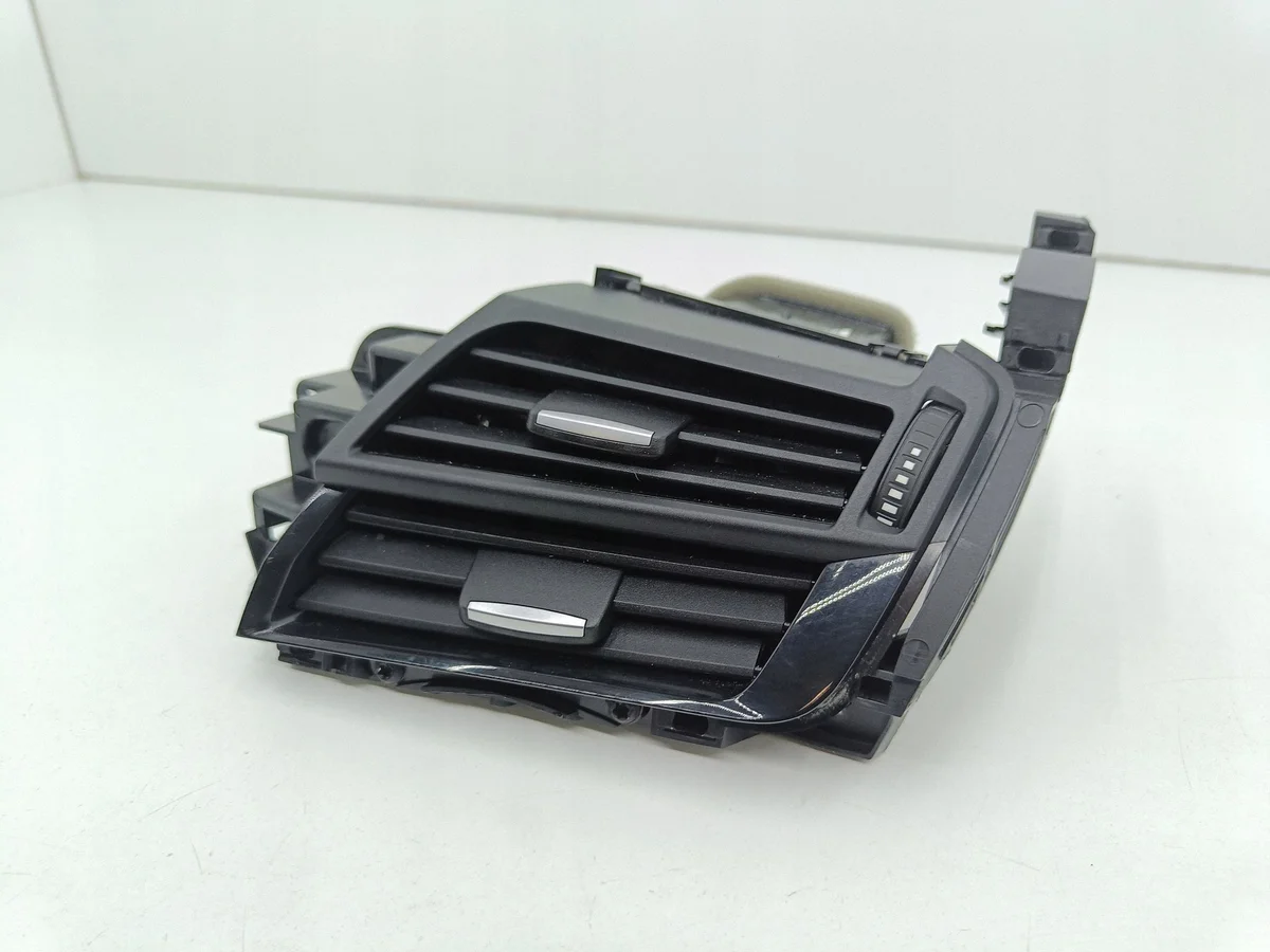 Grille aérateur BMW X5 F15 Droit