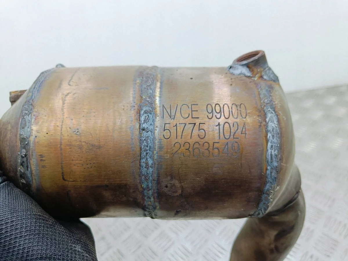 Audi A8 D4 Katalizator/DPF 2363549 image 9