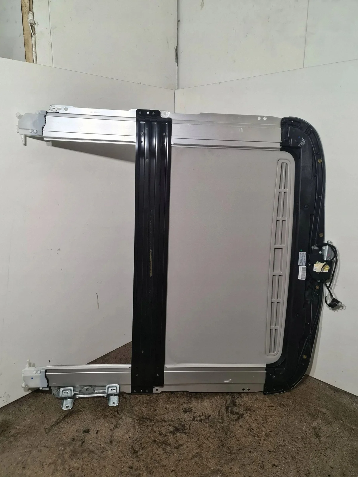 Techo solar Mercedes R W251 A2517801029 image 6