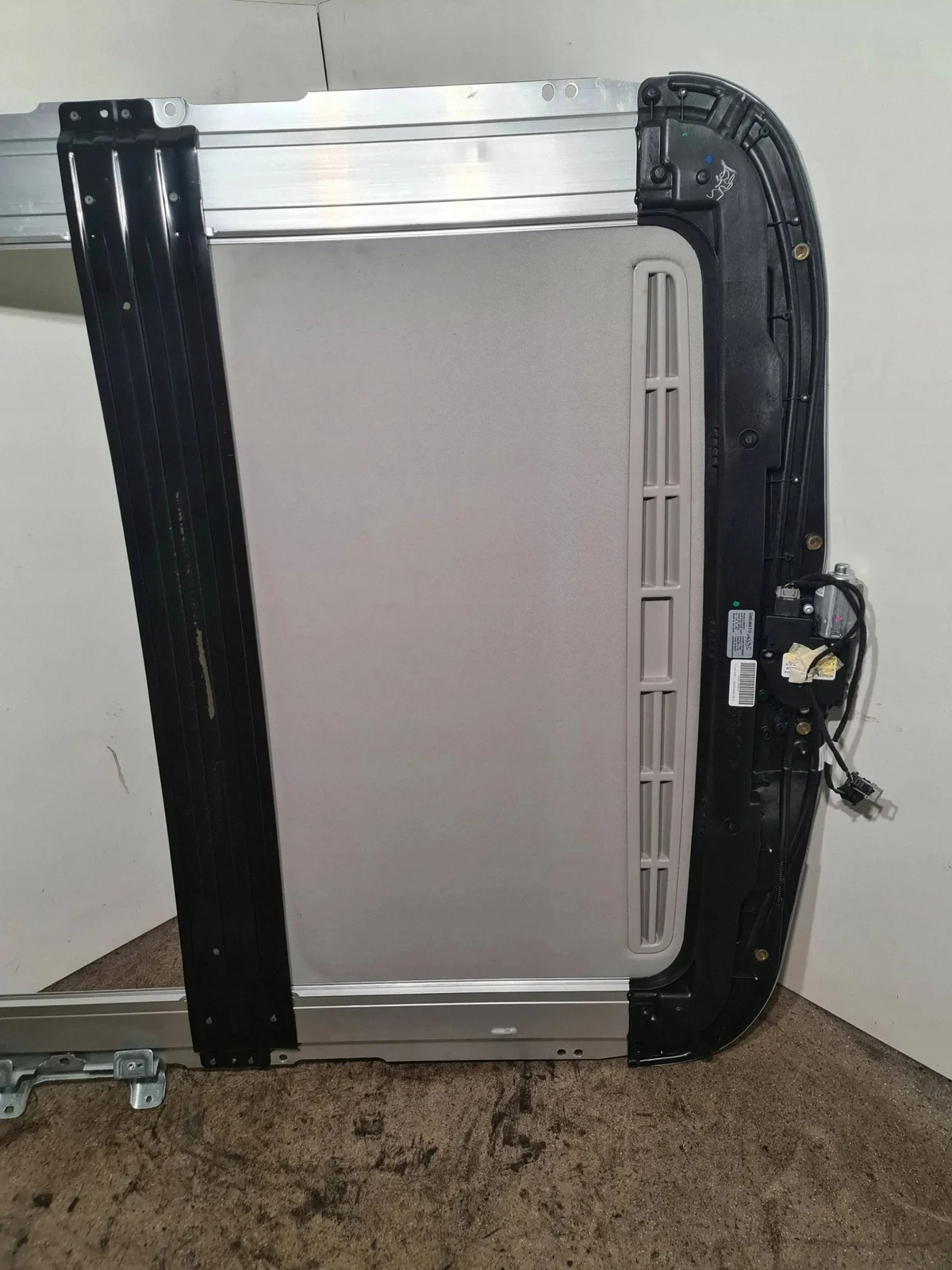 Techo solar Mercedes R W251 A2517801029 image 9