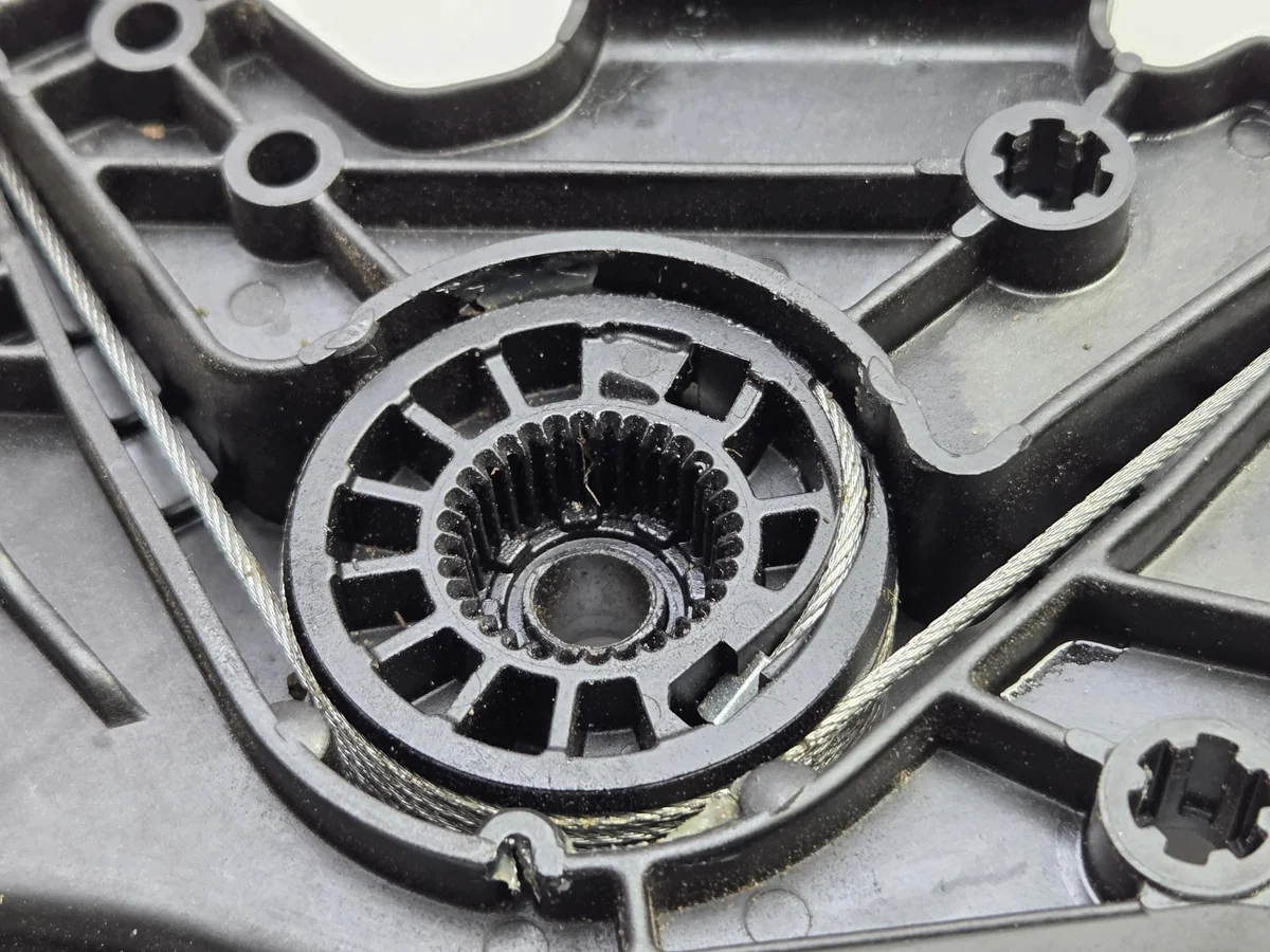 Fensterhebermechanismus Rechts Hinten Ford Mondeo MK5 C04396101 image 6