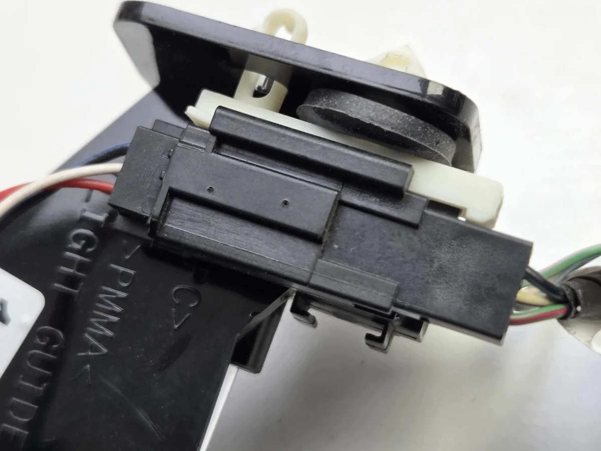 Cableado Luz Ambiental Ford Mondeo MK5 image 7