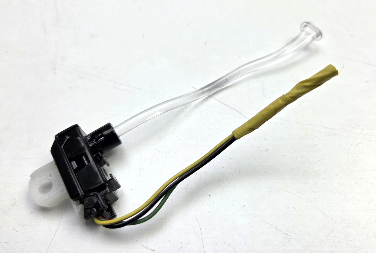 Ford Mondeo Mk5 Ambient Light - Johdot