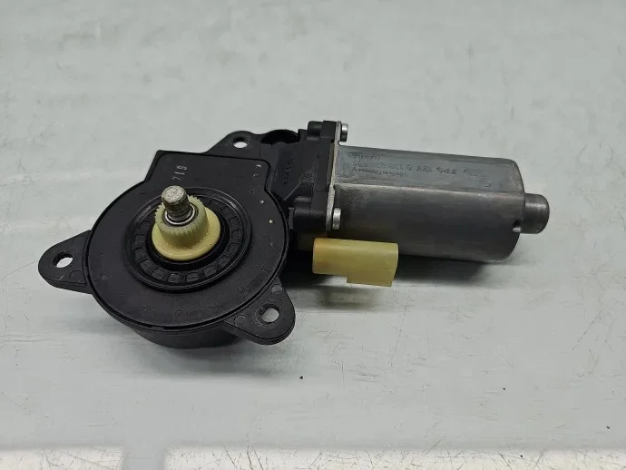 Ford Fiesta 5 Fensterheber Motor 0130821939 thumbnail 1