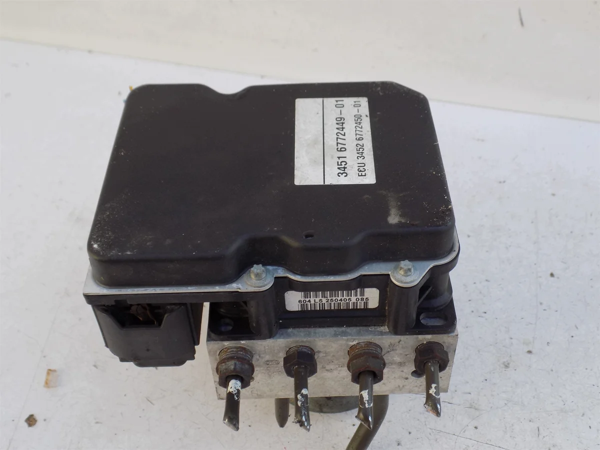 Bomba ABS BMW 5 E60 E61 xDrive 6772450 image 3