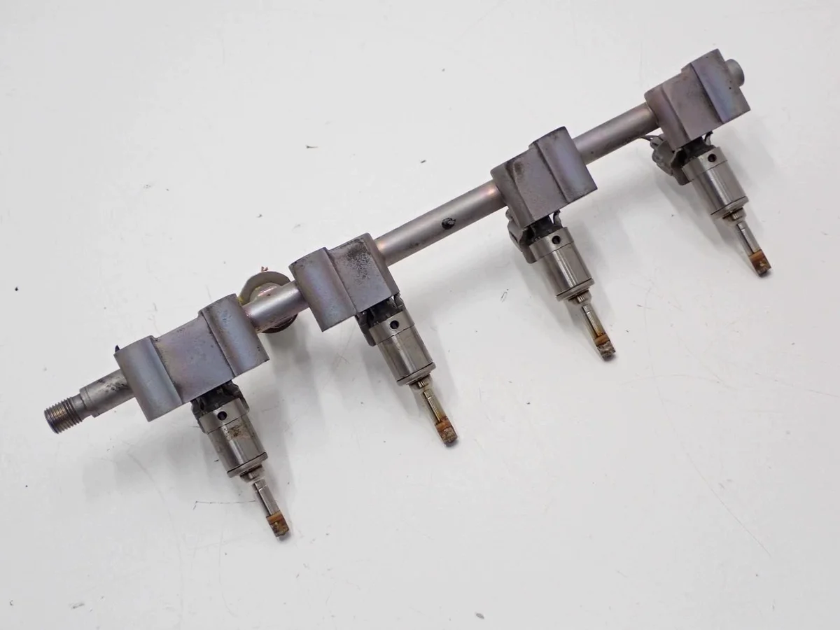 Injecteur Renault Talisman 1.6 TCe image 3