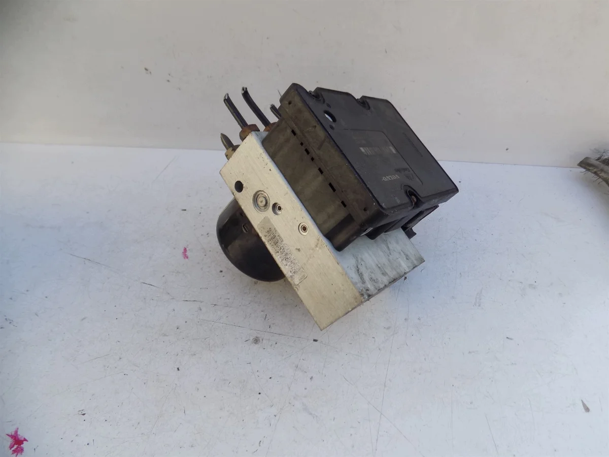 ABS Pumpe Volvo S60 V70 II XC70 S80 I 8671224 image 3