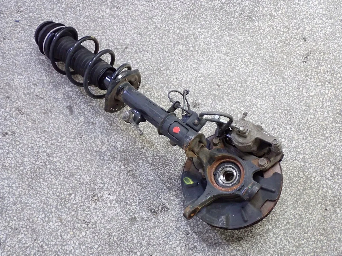 Suzuki S-Cross II McPherson links 1.4 Hybrid image 6