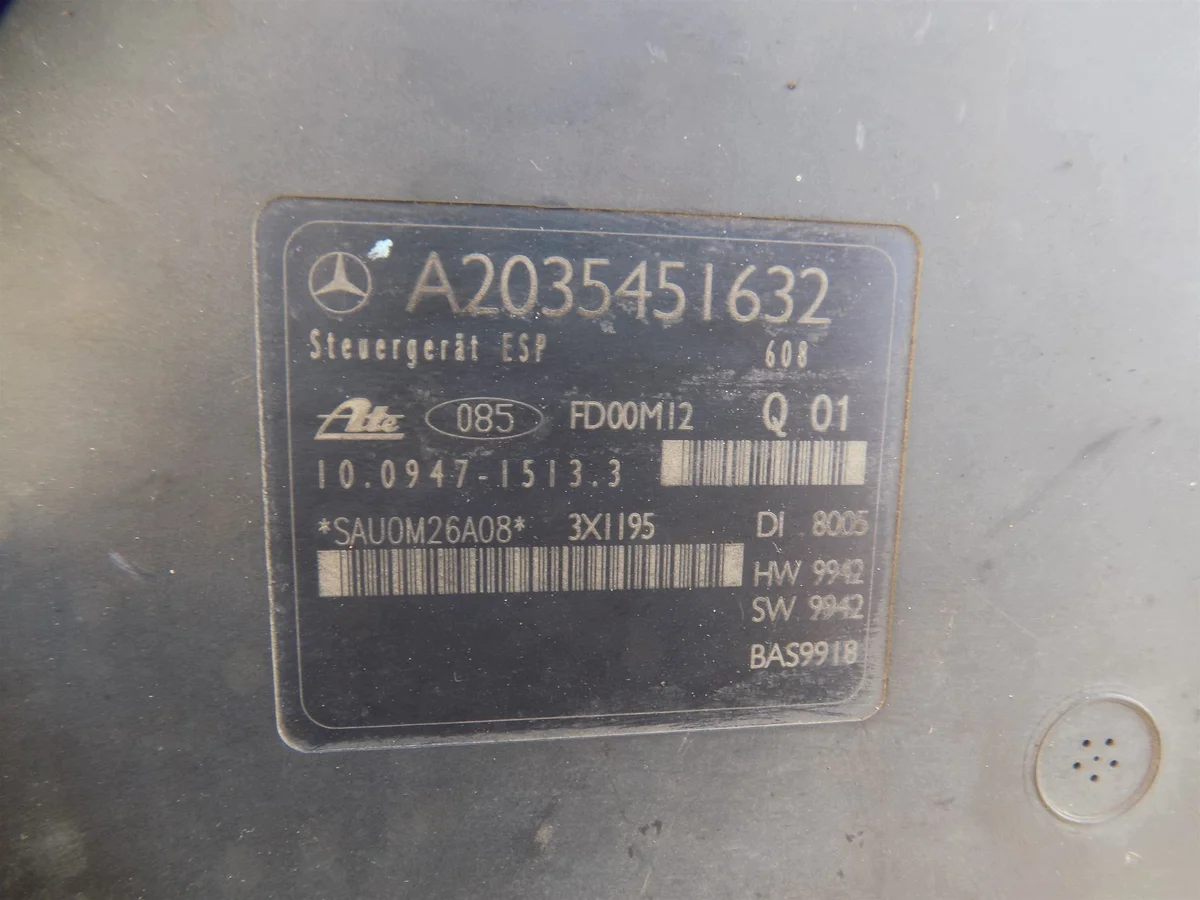 ABS-pump Mercedes C-klass W203 A2035451632 image 3