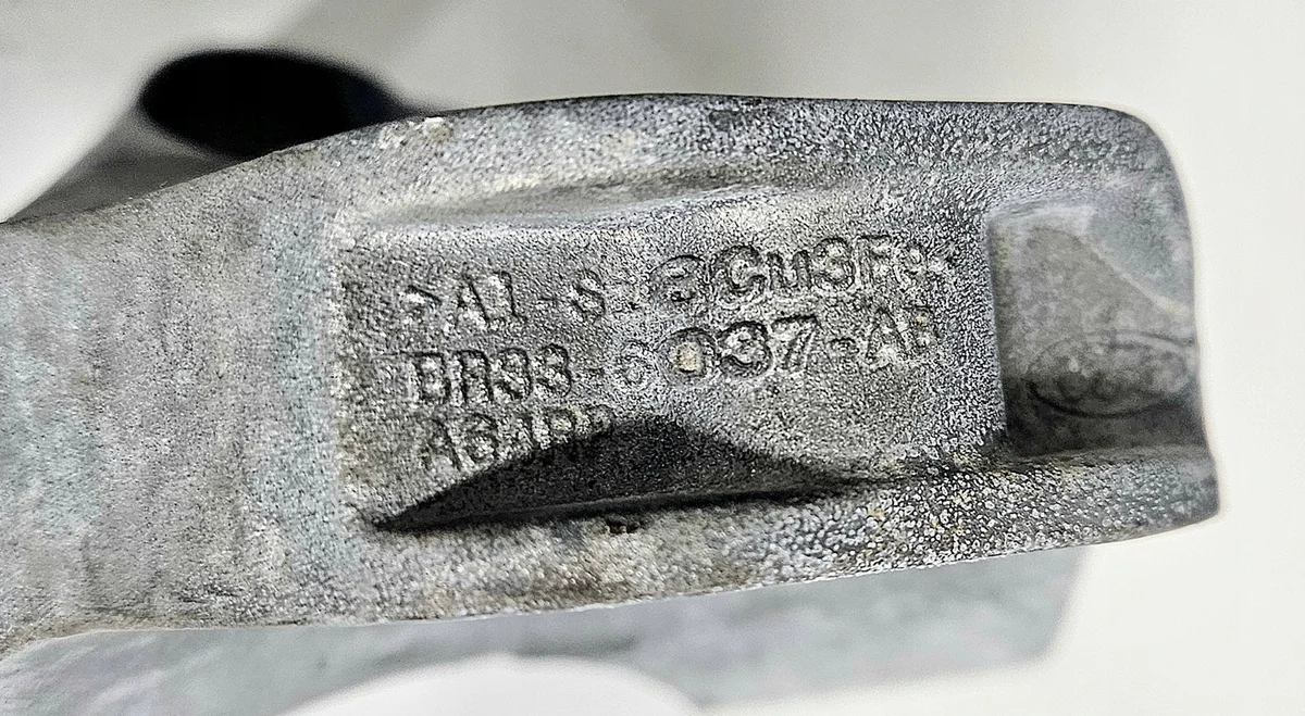Ford Mustang V Engine Mount BR336037AB image 4